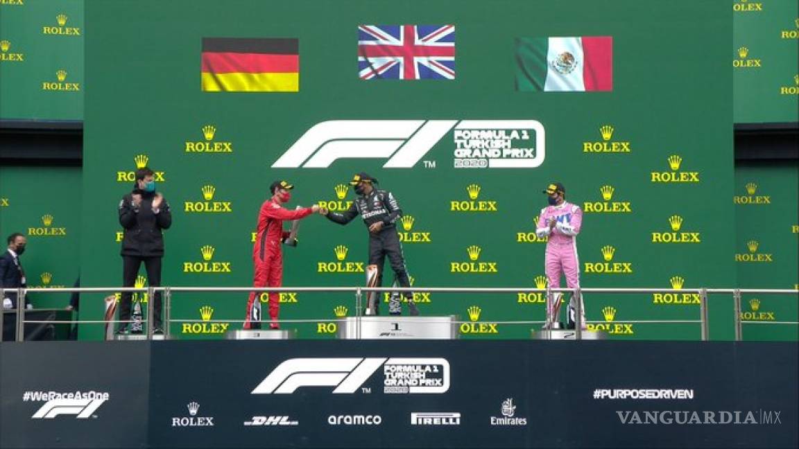 Checo Pérez se queda con el segundo lugar en el Gran Premio de Turquía