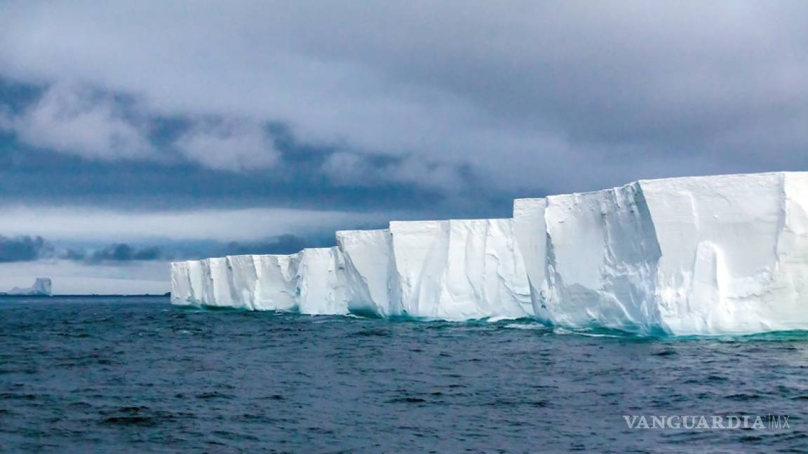 Millonario planea remolcar un iceberg hasta el golfo de Omán para combatir la sequía