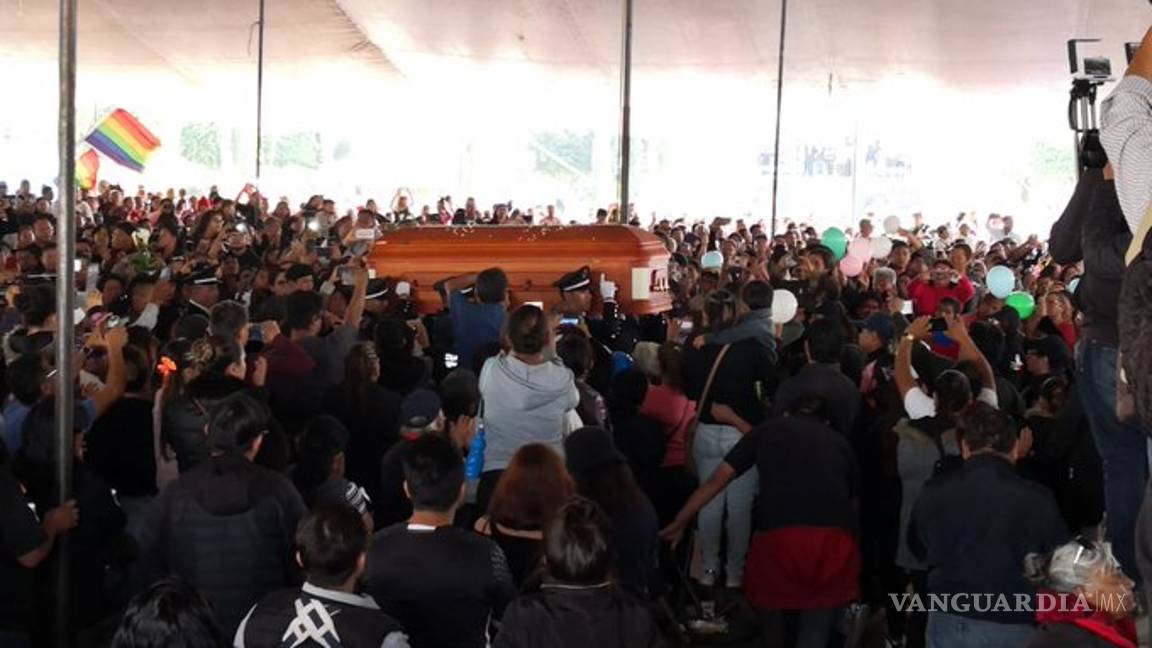 $!Despiden a edil del Valle de Chalco, exigen a gritos “justicia”