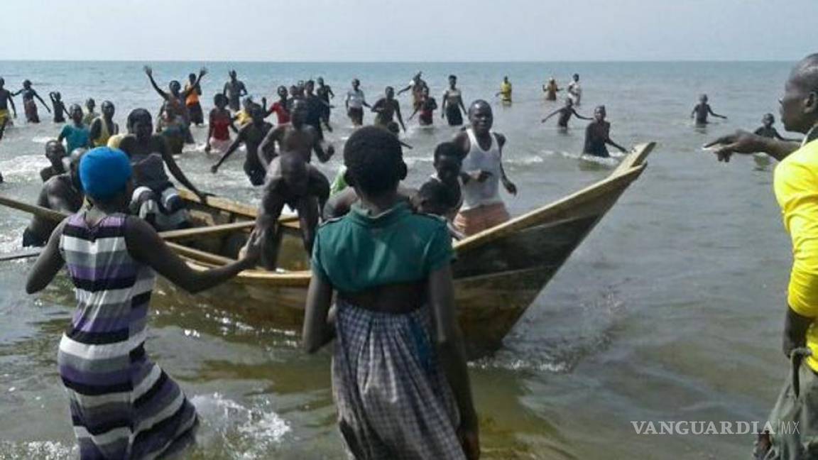 Al menos nueve muertos al hundirse un barco en Uganda; viajaba un equipo de fútbol