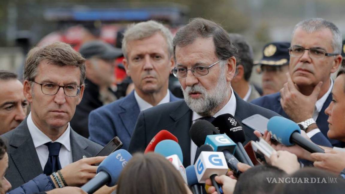 Rajoy pide a Puigdemont que rectifique y le insta a dialogar en el Congreso y “dentro de la ley”