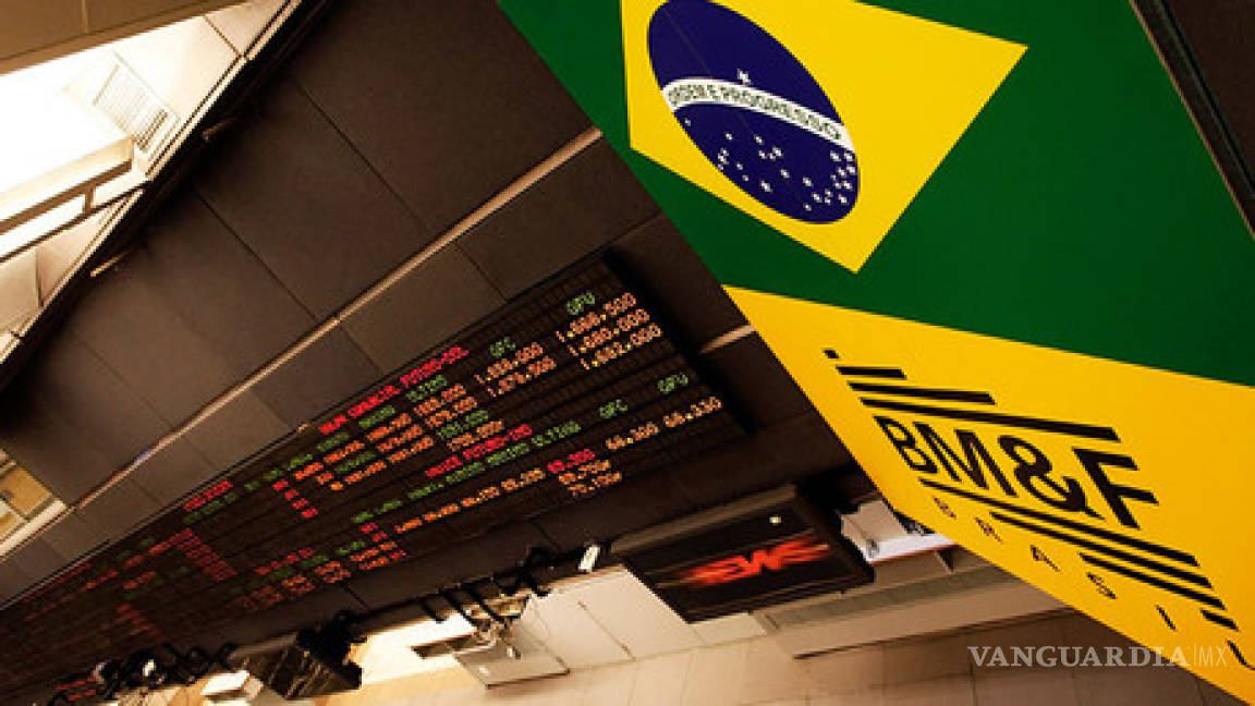 Bolsa de Brasil cae 7% tras confirmarse caso de coronavirus