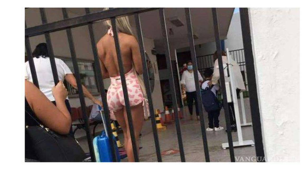 $!‘Hay que tener pudor’, critican a mamá ‘fit’ por atuendo “inapropiado” para dejar a su hijo en la escuela