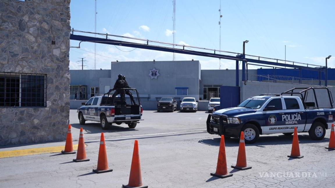 A resguardo vehículos oficiales por veda electoral en Torreón; confirman Ley Seca