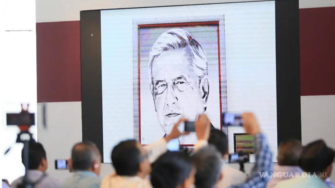 Instalan retrato de AMLO en el Palacio de Gobierno de Tabasco