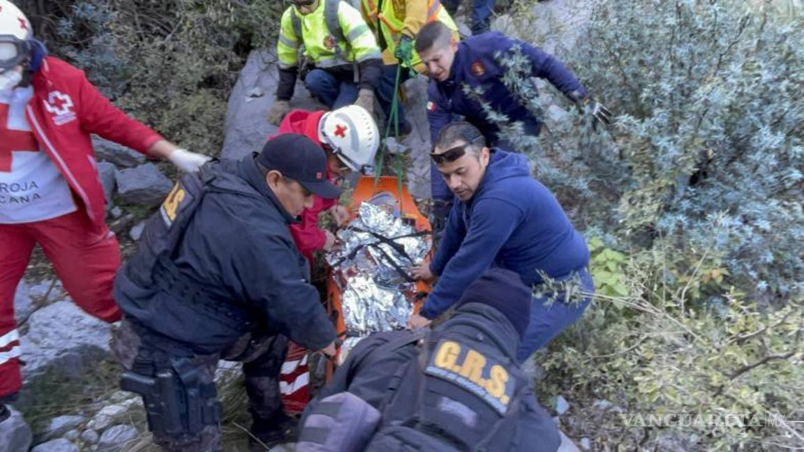 $!Los gritos de auxilio del lesionado fueron escuchados por deportistas que acudieron a hacer ejercicio a la Sierra de Zapalinamé.
