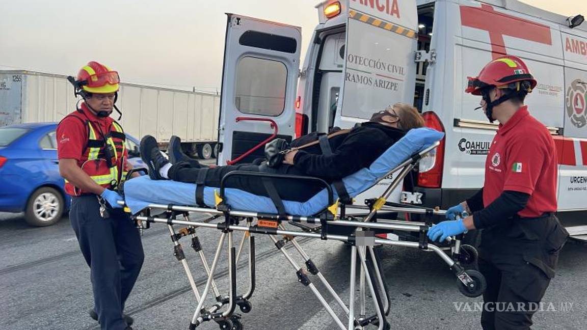 $!Uno de las trabajadoras fue trasladada a un hospital privado para su valoración médica.