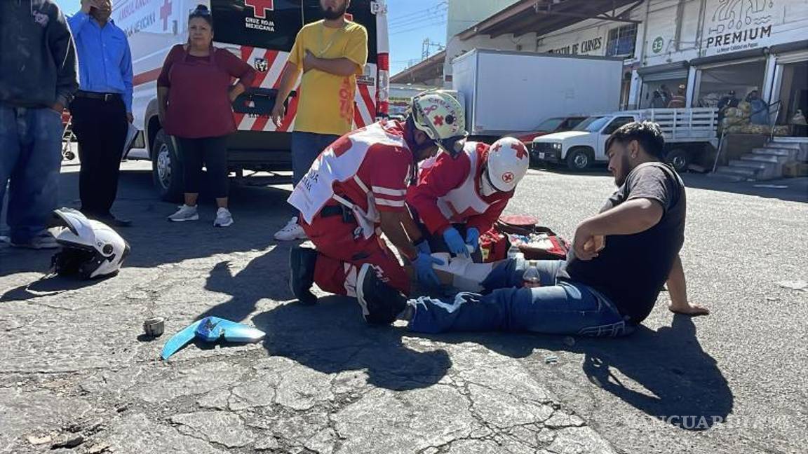 $!Jesús Antonio sufrió una laceración en la pierna derecha a la altura de la pantorrilla al pasar por la defensa de la camioneta.