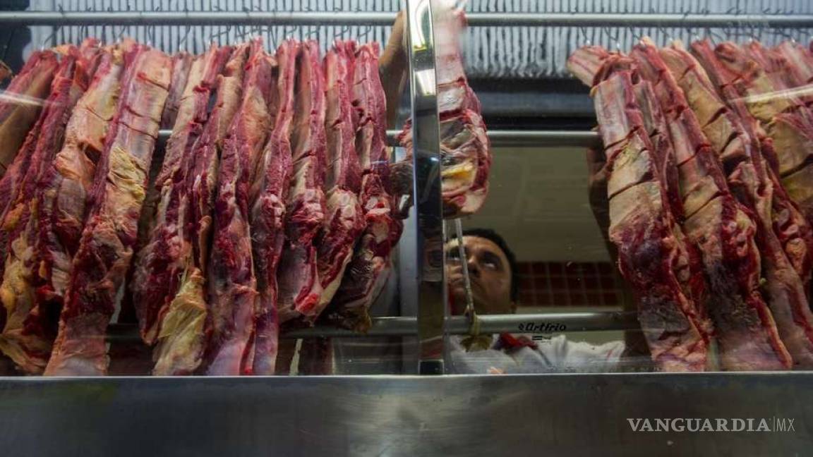 Protegen a consumidores mexicanos ante la alerta sanitaria por adulteración de carne en Brasil
