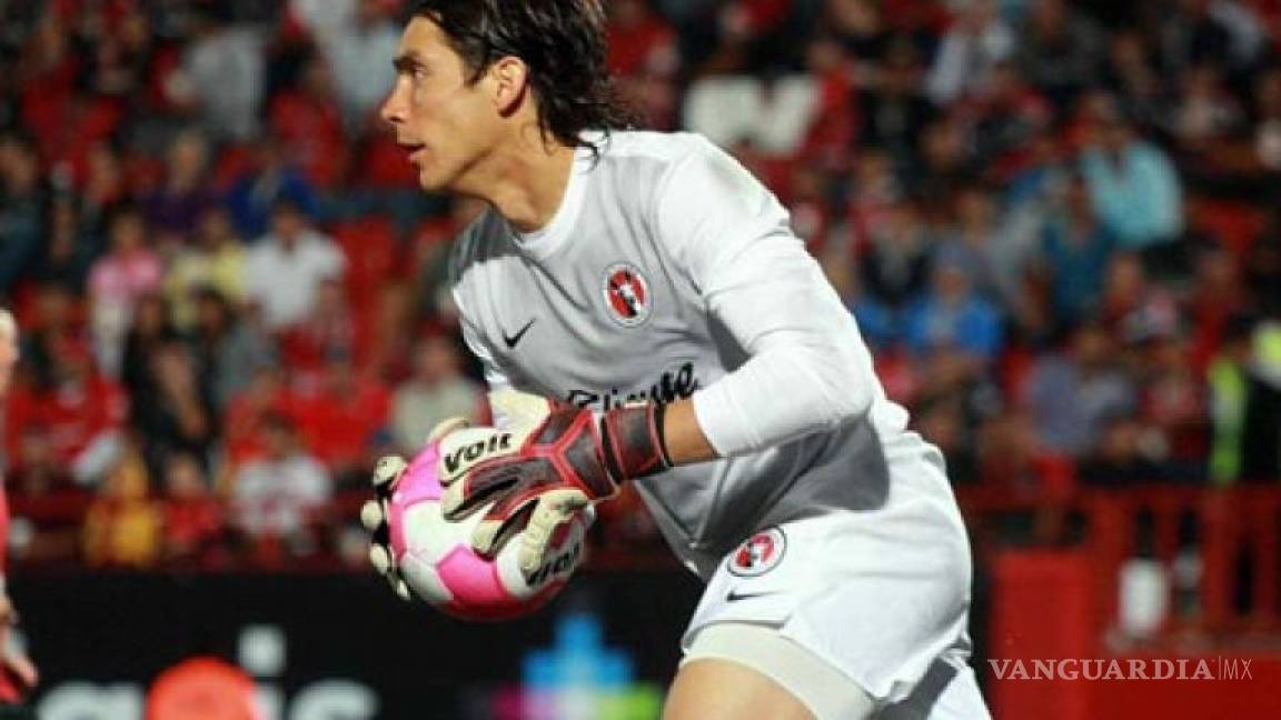 De ser estrella en la Liga MX; Cirilo Saucedo busca equipo en redes sociales