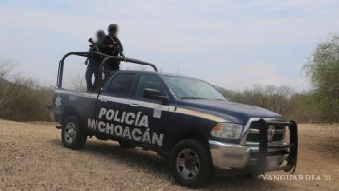 Encuentran cuatro cuerpos en auto en Ciudad Lázaro Cárdenas, Michoacán