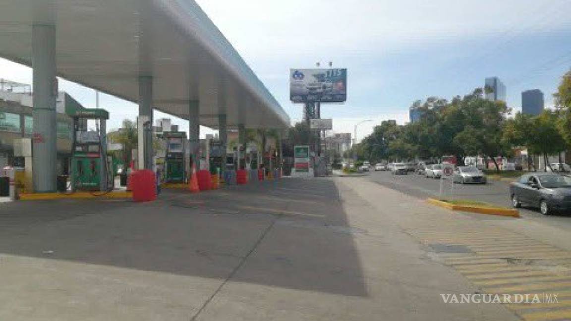 Desabasto de combustible en Guadalajara es del 60%