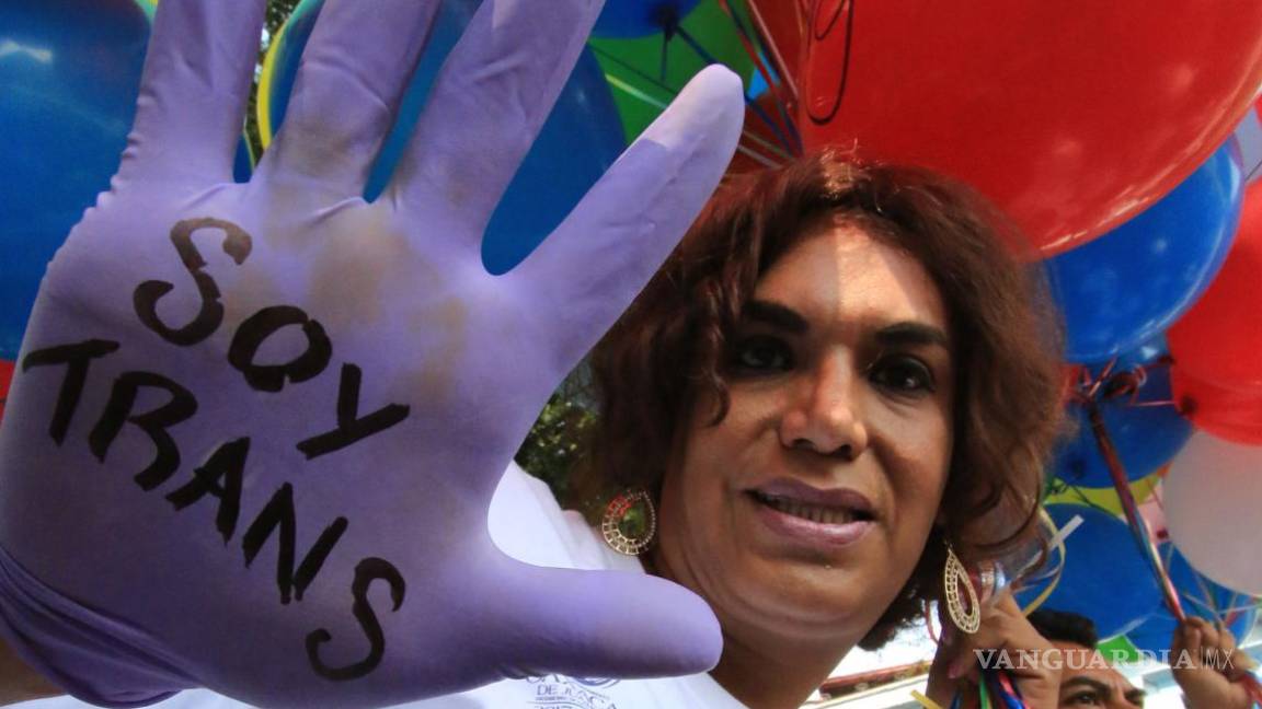 Garantiza INE voto de comunidad transexual