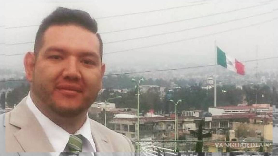 Regidor priista de Ecatepec ofrece trabajo a cambio de fotos 'sexys'