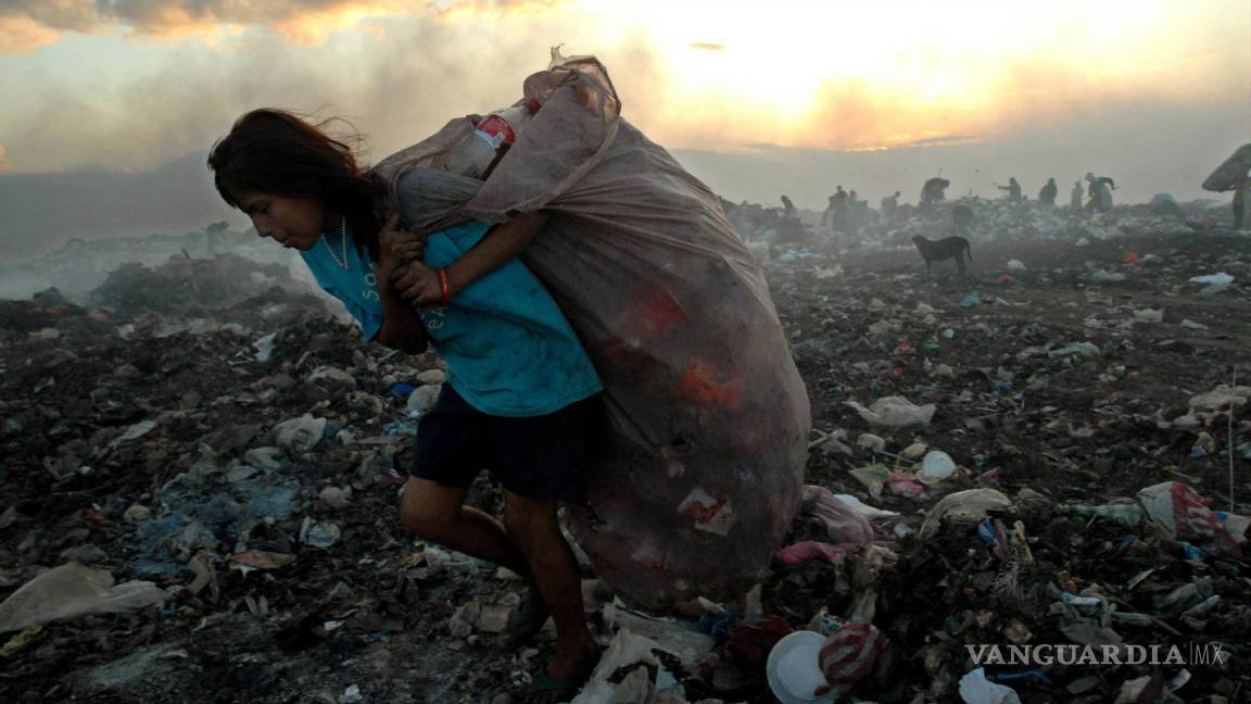 Quince millones de latinoamericanos están en pobreza extrema, según OCDE