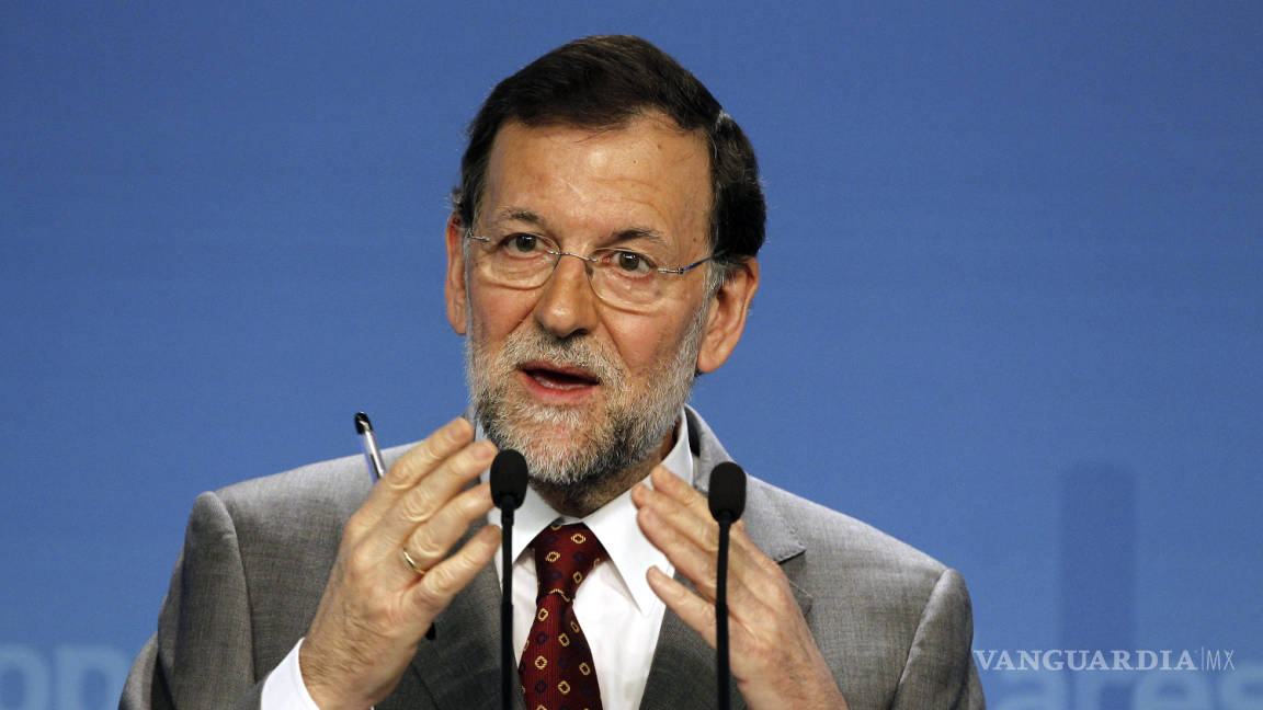 Rajoy tilda de 'estafa a la democracia' el referéndum de Cataluña