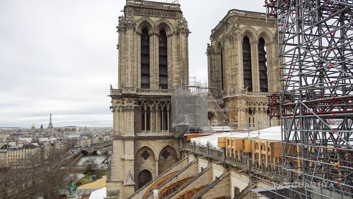 Obras de reconstrucción en Notre Dame se preparan para remover andamiaje