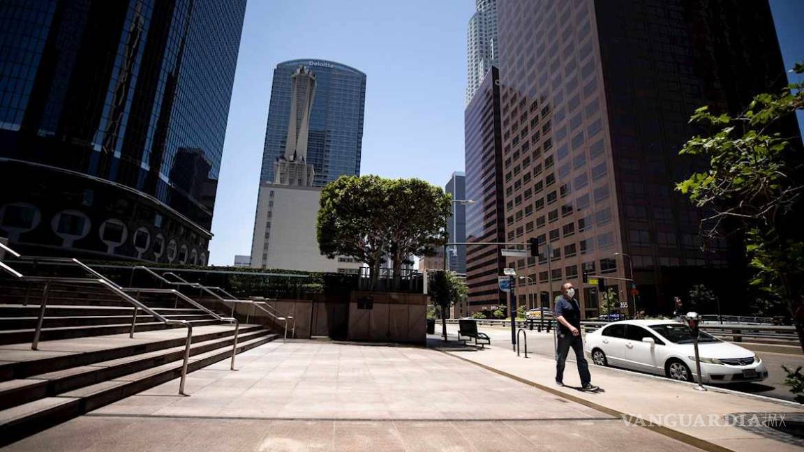 Alcalde advierte que Los Ángeles está al borde de un nuevo confinamiento