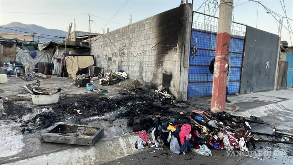 $!Autoridades investigan si el incendio fue provocado tras reportes de una motocicleta sospechosa.