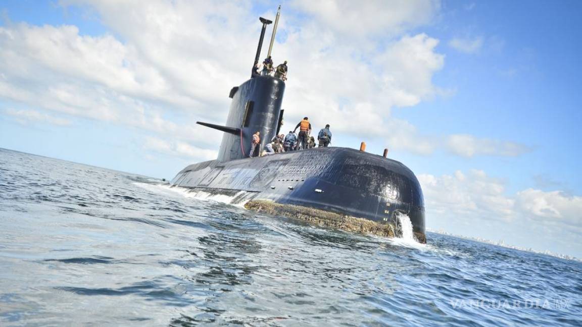 Detectan llamadas desde submarino argentino desaparecido