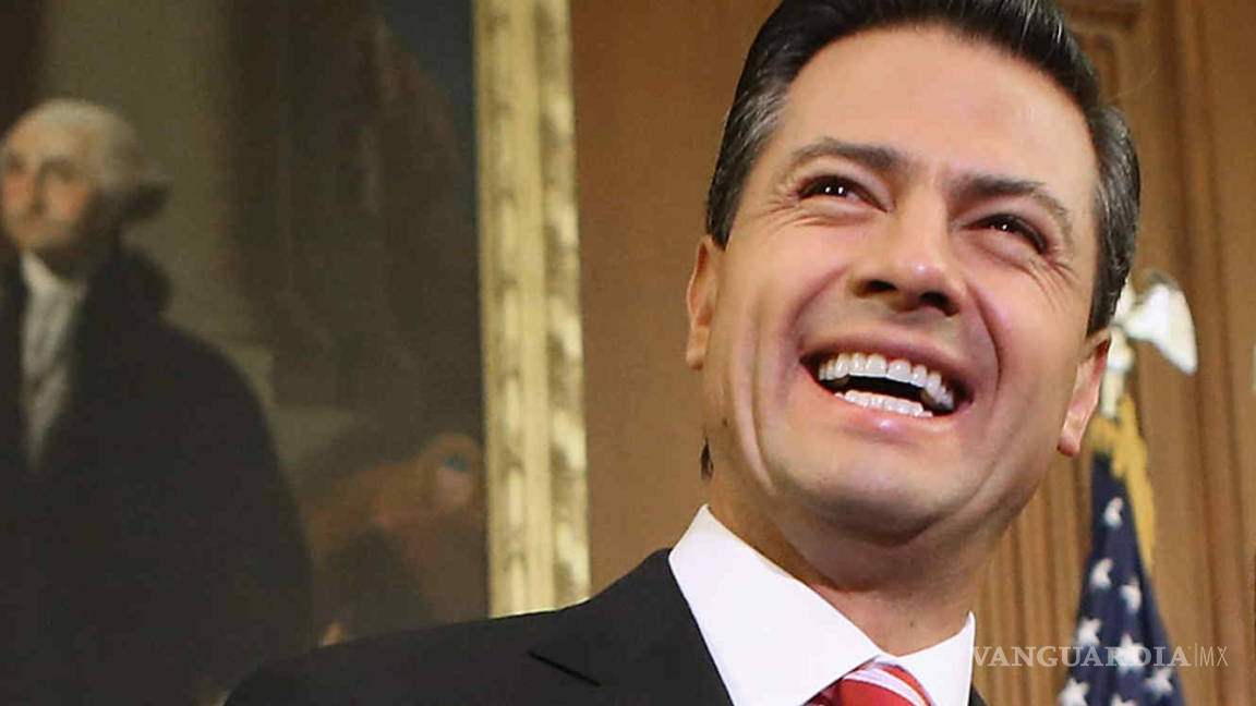 Peña Nieto gastó 449% más de lo asignado en comunicación social en 2018