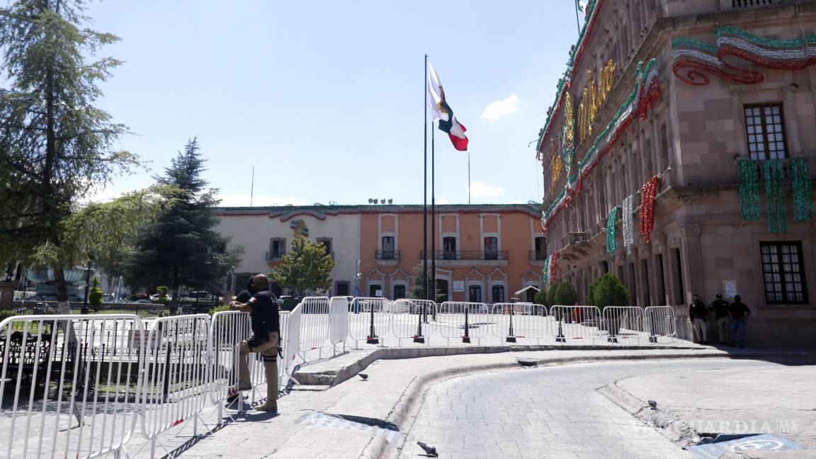 Por mantenimiento y restauración continuará cerrada Plaza de Armas en Saltillo