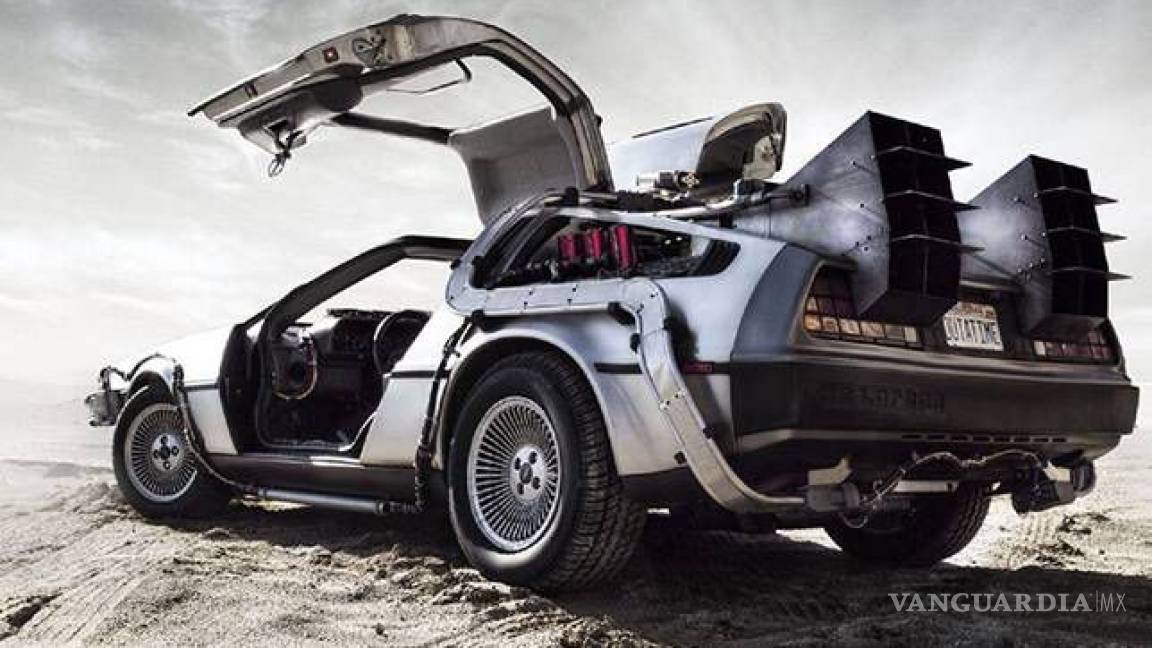 $!70 años de Porsche; dar 'voz' al Delorean, hasta tractores, 10 anécdotas en su legendaria historia