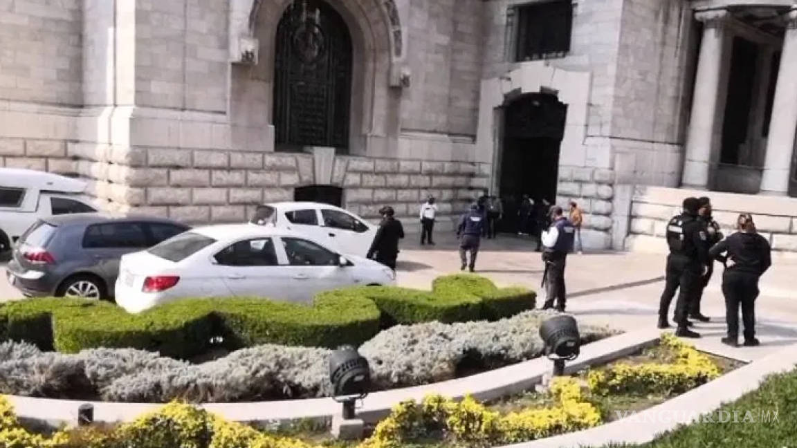 Amenaza de bomba en Bellas Artes de la CDMX moviliza servicios de emergencia