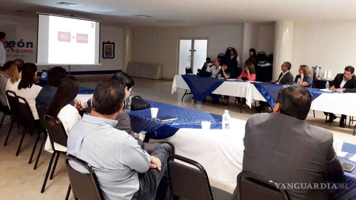 Capacitan en Torreón para la presentación de solicitudes de apoyo