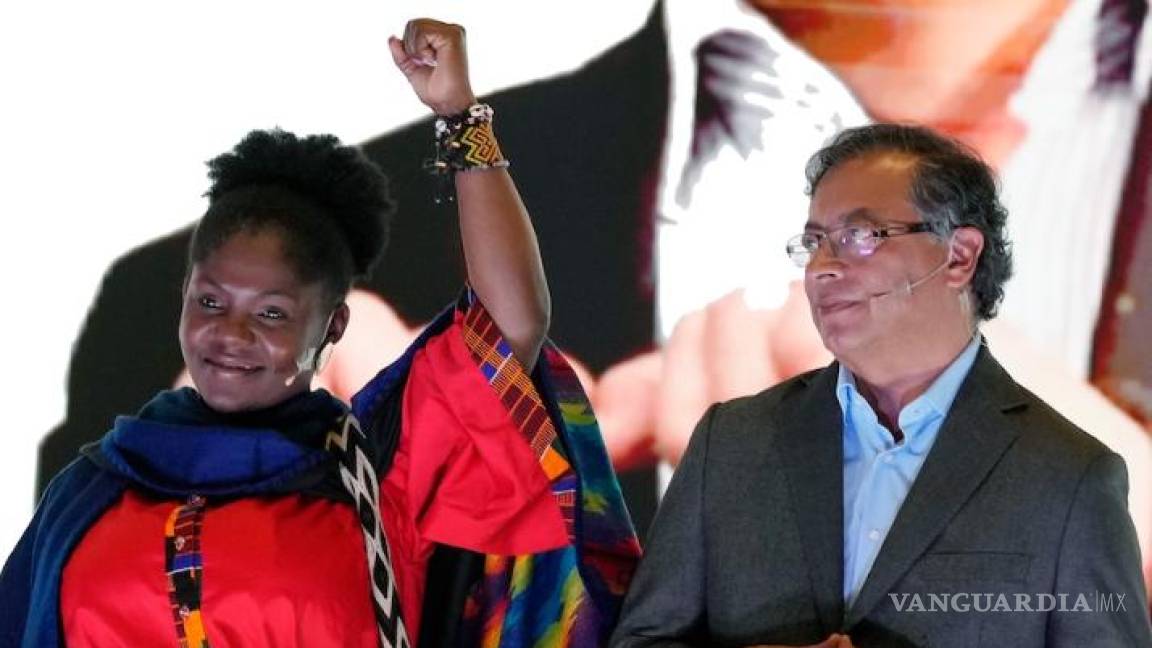 Mujer llama simio a vicepresidenta de Colombia, Francia Márquez: ‘Los negros roban, atracan y matan’