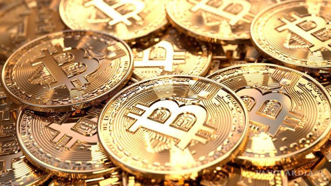 Bitcoin sube 8% y se acerca a los 11 mil dólares por unidad