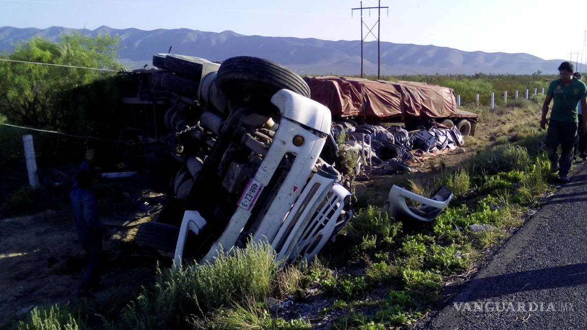 Muere tras volcadura en la carretera a Zacatecas