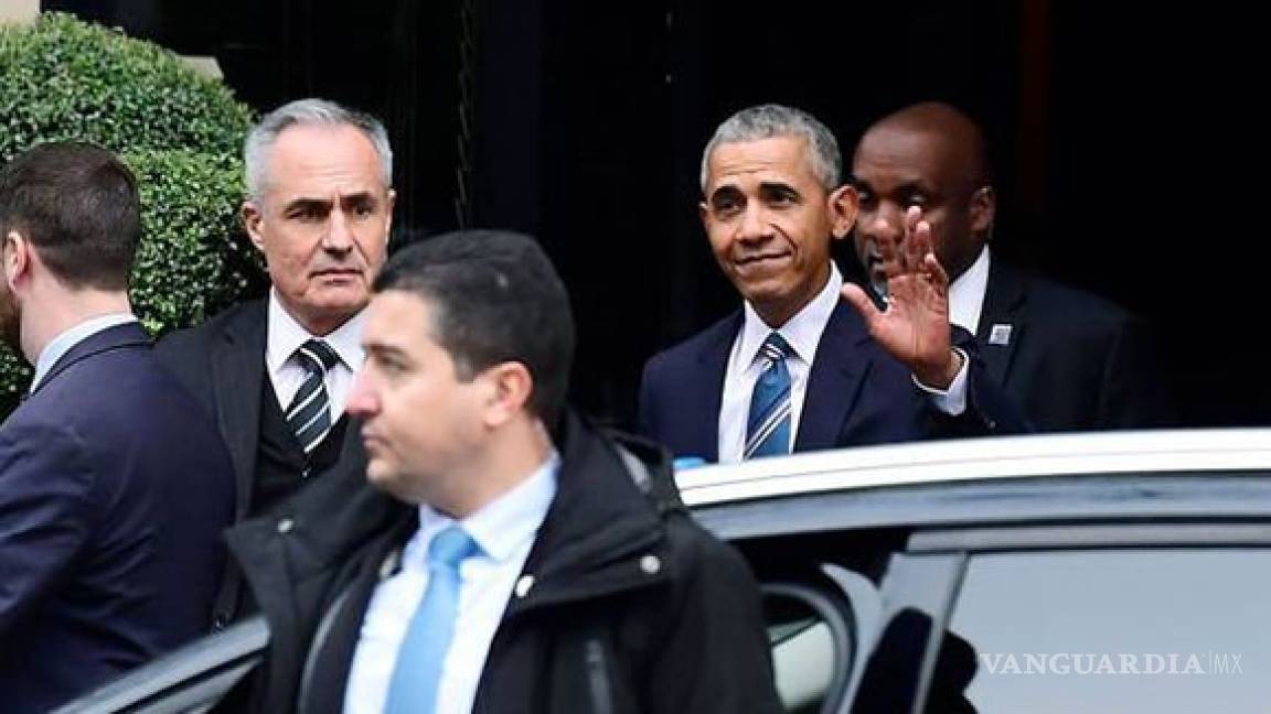 Presidente de Francia almuerza con Obama en París