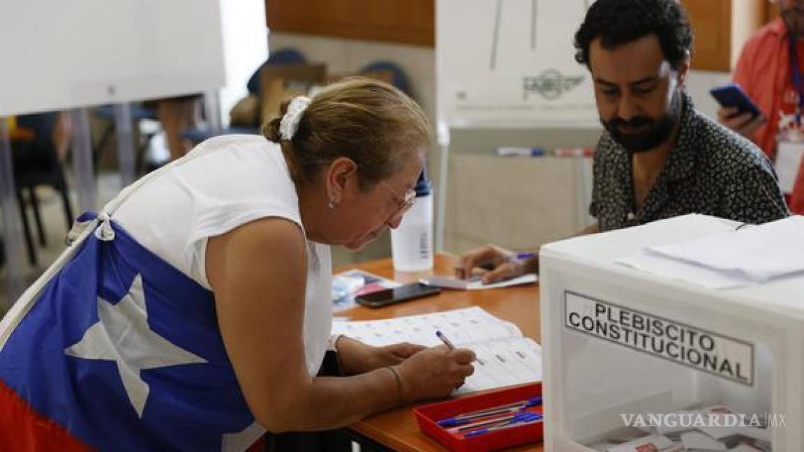 Rechazan en Chile propuesta de nueva Constitución, con el 88 por ciento escrutado