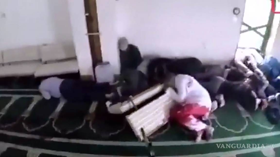 $!Ataque a mezquita de Nueva Zelanda con más de 300 personas deja 49 muertos