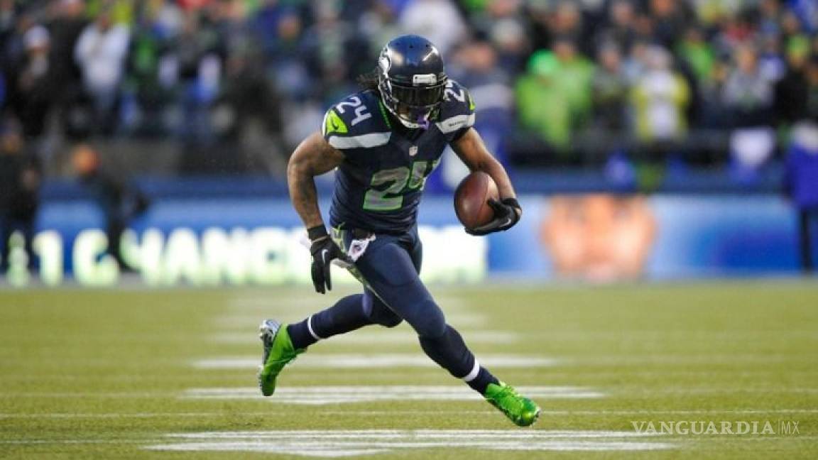 Marshawn Lynch vuelve a la NFL con los Raiders