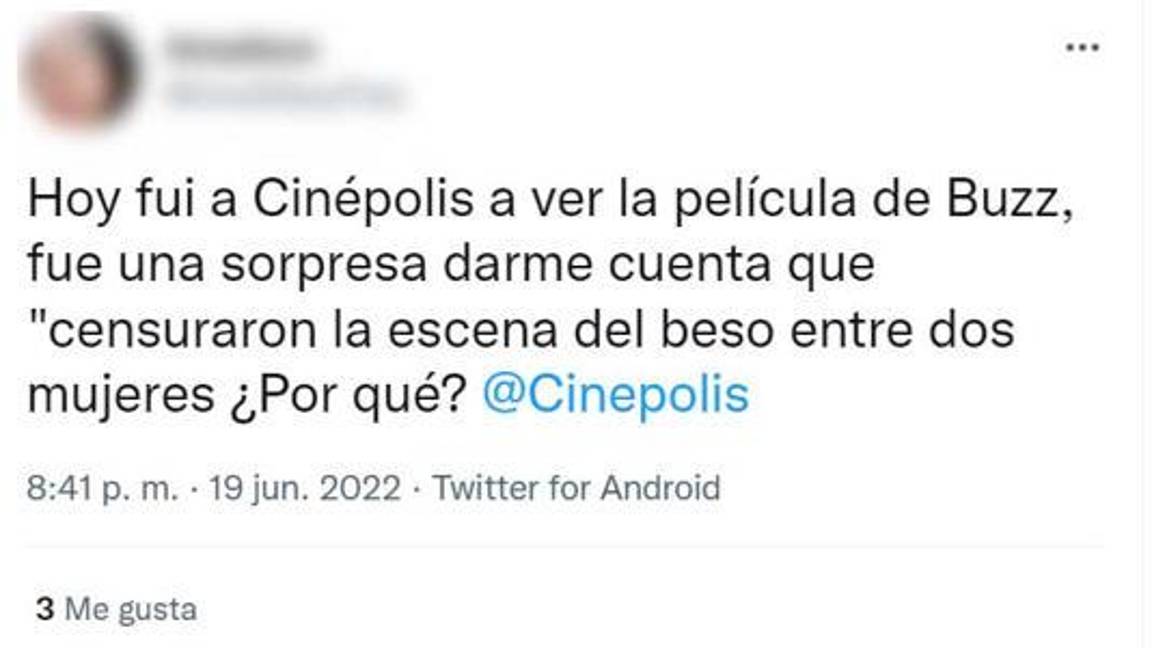 $!Denuncian que Cinépolis y Cinemex cortaron beso lésbico en ‘Lightyear’