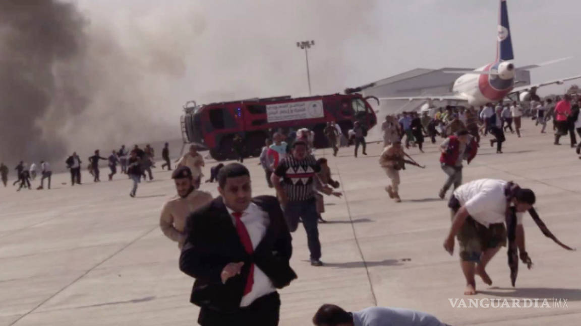 Atentado en aeropuerto de Yemen deja al menos 26 muertos