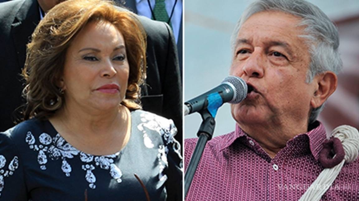 “Elba Esther Gordillo está en su derecho de opinar&quot;: AMLO responde por 'reformita'