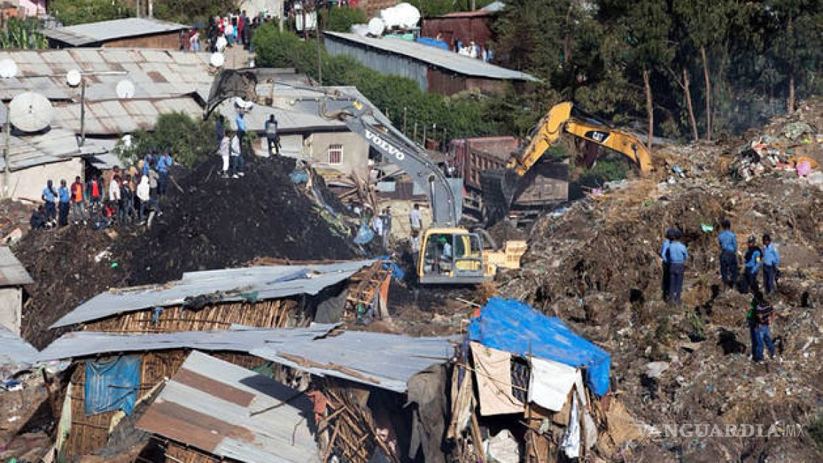 46 muertos en Etiopía por una avalancha de basura