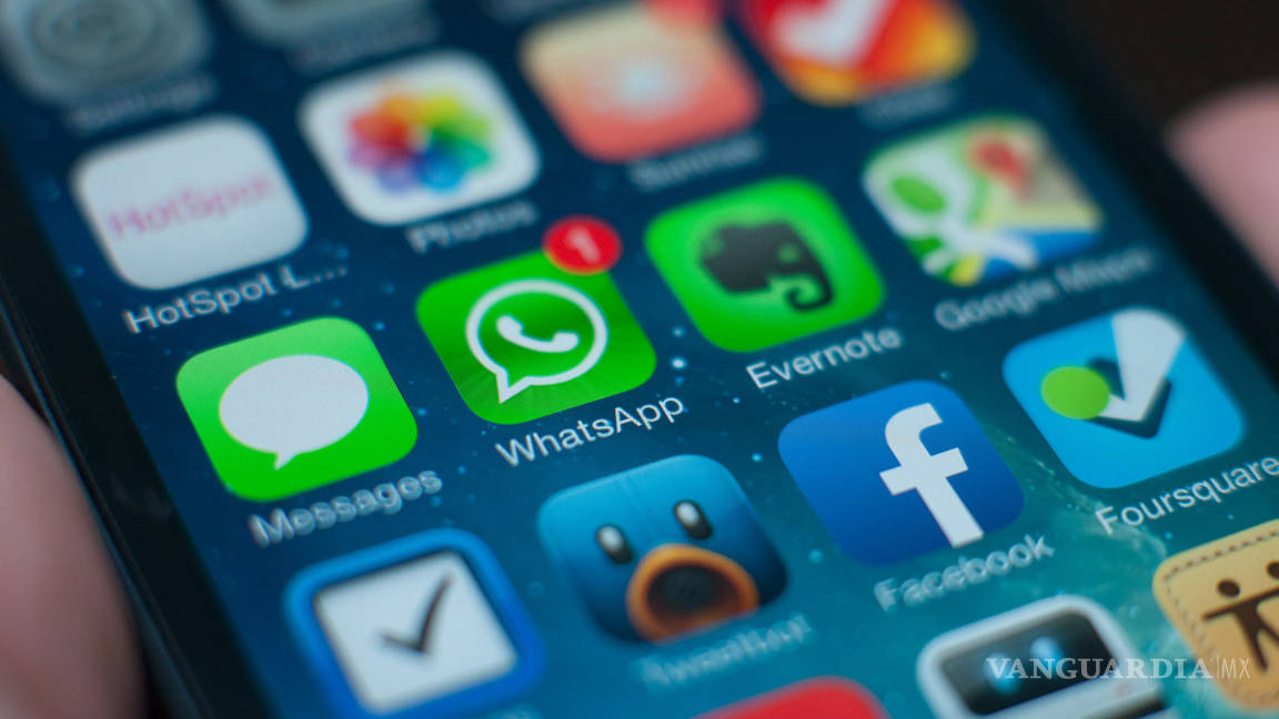 Después de 12 horas ordenan restablecer Whatsapp en Brasil