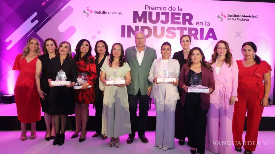 Saltillo reconoce el talento femenino con la entrega del Premio de la Mujer en la Industria 2024