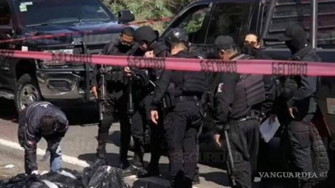 Descuartizan a tres mujeres y un hombre en Jalisco, abandonan restos en carretera