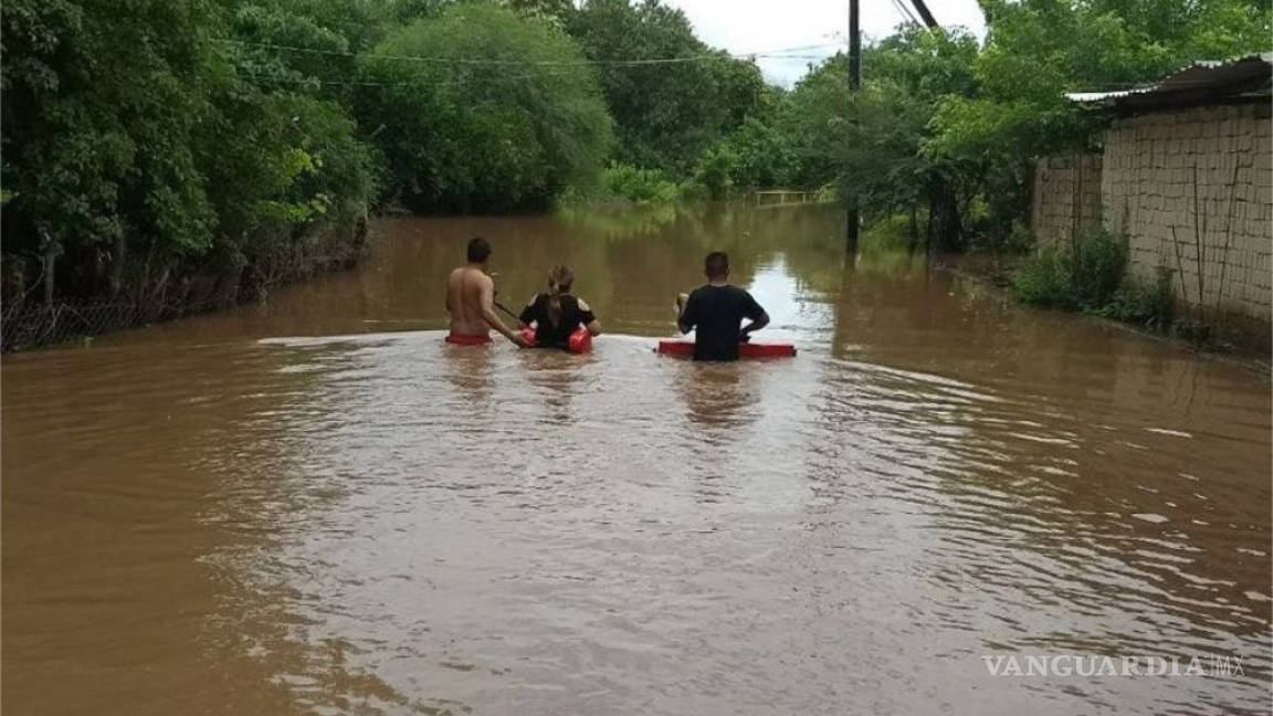 Reportan 300 casas inundadas por lluvias de &quot;Max&quot; en Guerrero