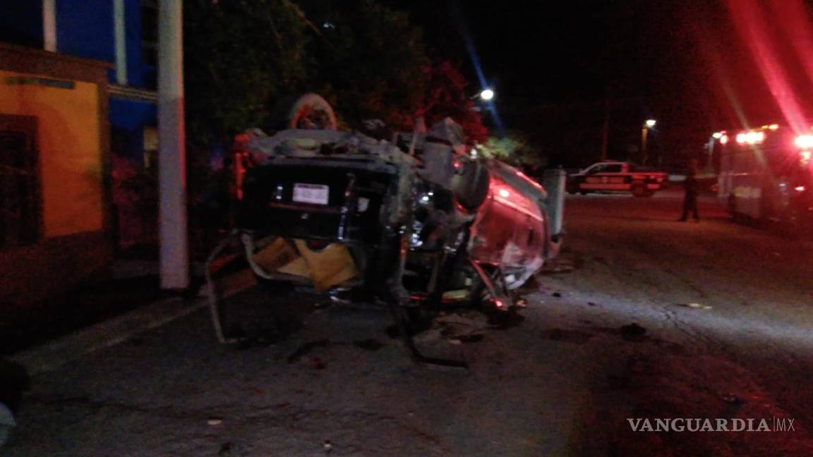 Volcadura de camioneta en Parras, Coahuila, deja varios lesionados