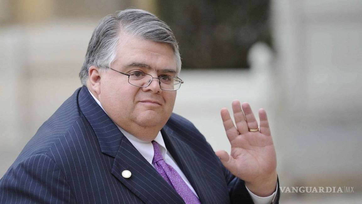 Agustin Carstens renuncia como gobernador del Banco de México