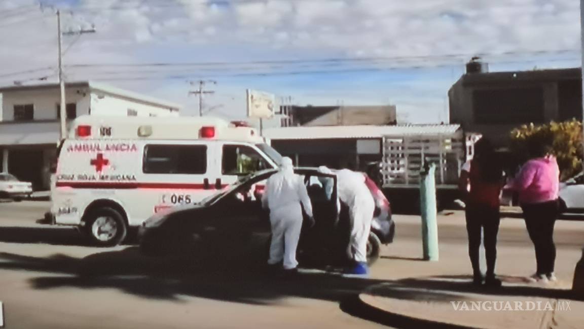 Mujer muere camino al hospital en Torreón, tenía COVID-19