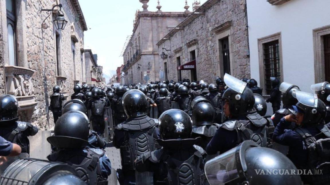 Tres policías heridos por enfrentamiento con indígenas en Michoacán