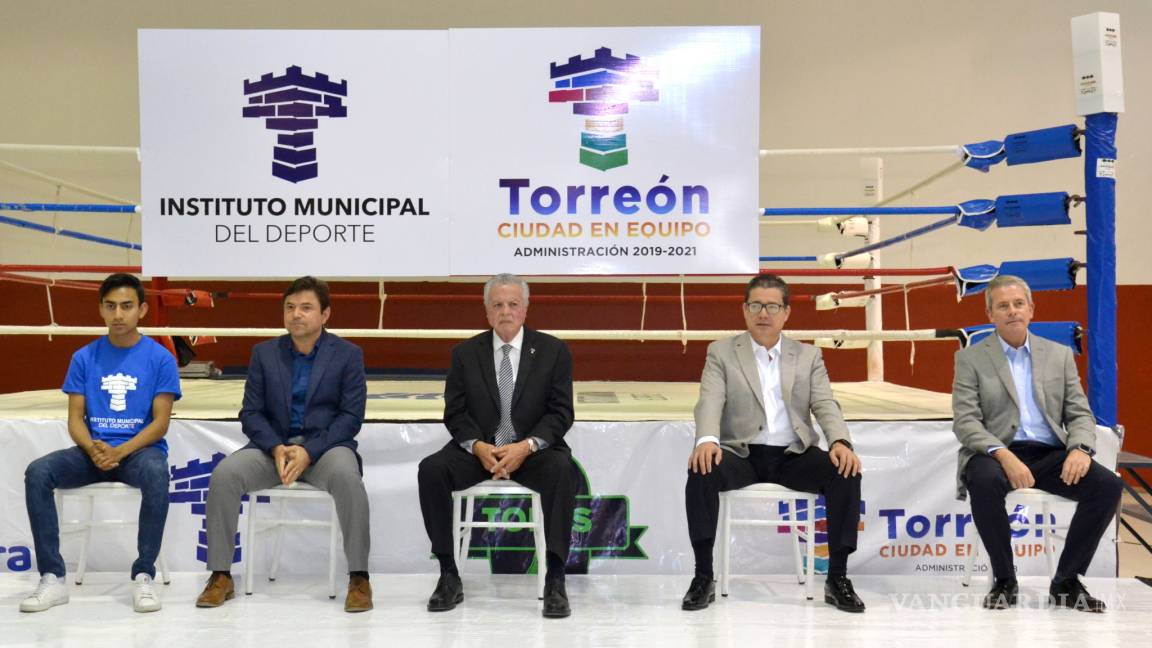 Convive Jorge Zermeño con un grupo de deportistas de Torreón