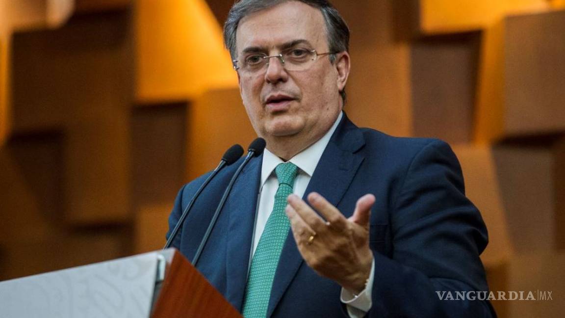 $!Como en Venezuela; México tuvo un presidente 'legítimo' y uno oficial: Le recuerdan a Calderón batalla con AMLO en 2006